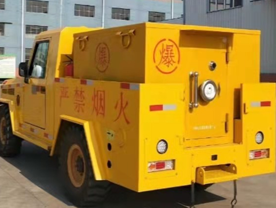 南京凯龙爆破器材运输车：保障爆破任务的安全运行